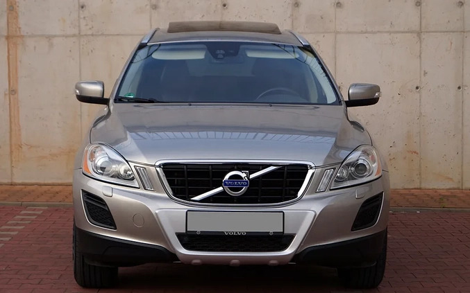 Volvo XC 60 cena 54999 przebieg: 156300, rok produkcji 2012 z Starachowice małe 781